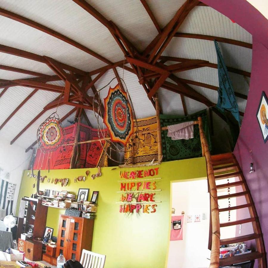 Happy Hippies House Apartment ซานต์-โรส ภายนอก รูปภาพ