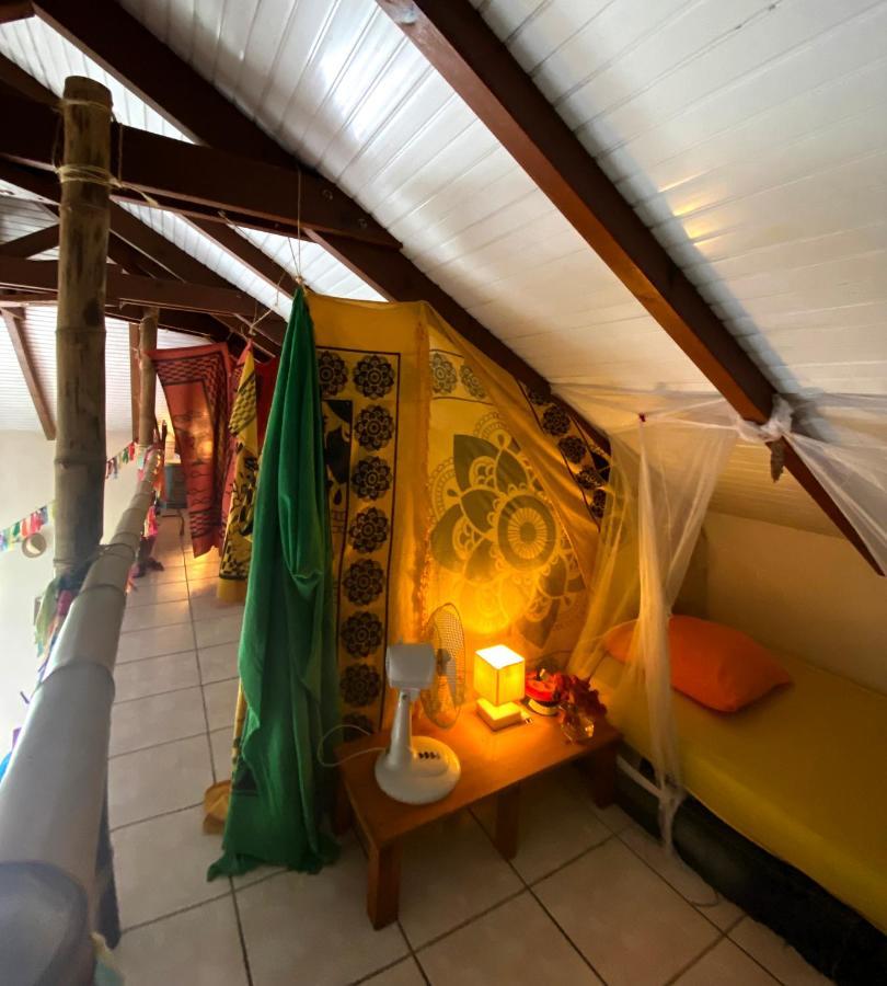 Happy Hippies House Apartment ซานต์-โรส ภายนอก รูปภาพ